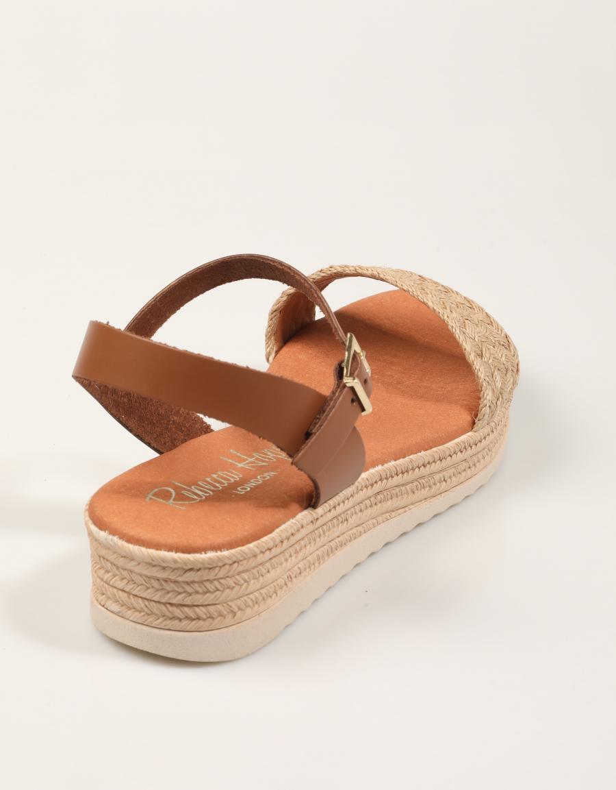 SANDALIAS REBECCA HOPE SANDALIA ROBLE COMBI en color Beige
