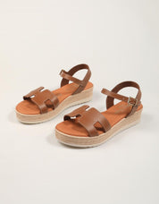 SANDALIAS REBECCA HOPE SANDALIA ROBLE en color Cuero