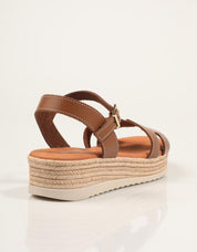 SANDALIAS REBECCA HOPE SANDALIA ROBLE en color Cuero