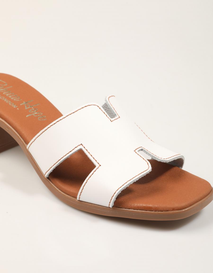 SANDALIAS REBECCA HOPE PALA BLANCO en color Blanco
