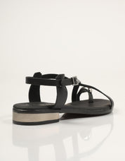 SANDALIAS REBECCA HOPE SANDALIA DEDO NEGRO en color Negro