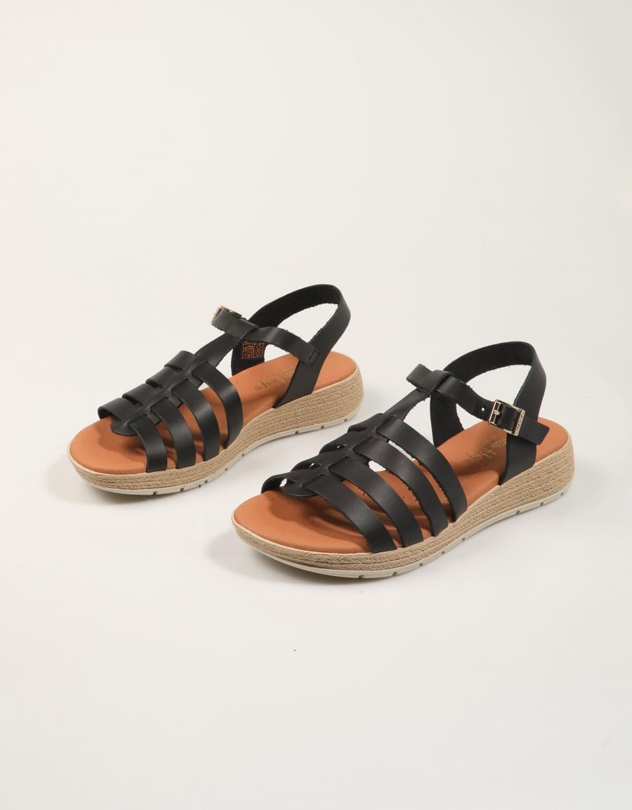 SANDALIAS REBECA HOPE ICA NEGRO en color Negro