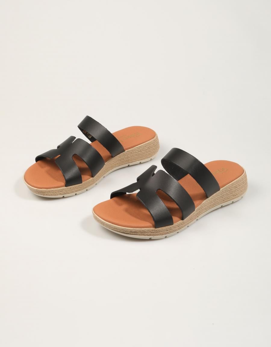 SANDALIAS REBECA HOPE SOLLA NEGRO en color Negro