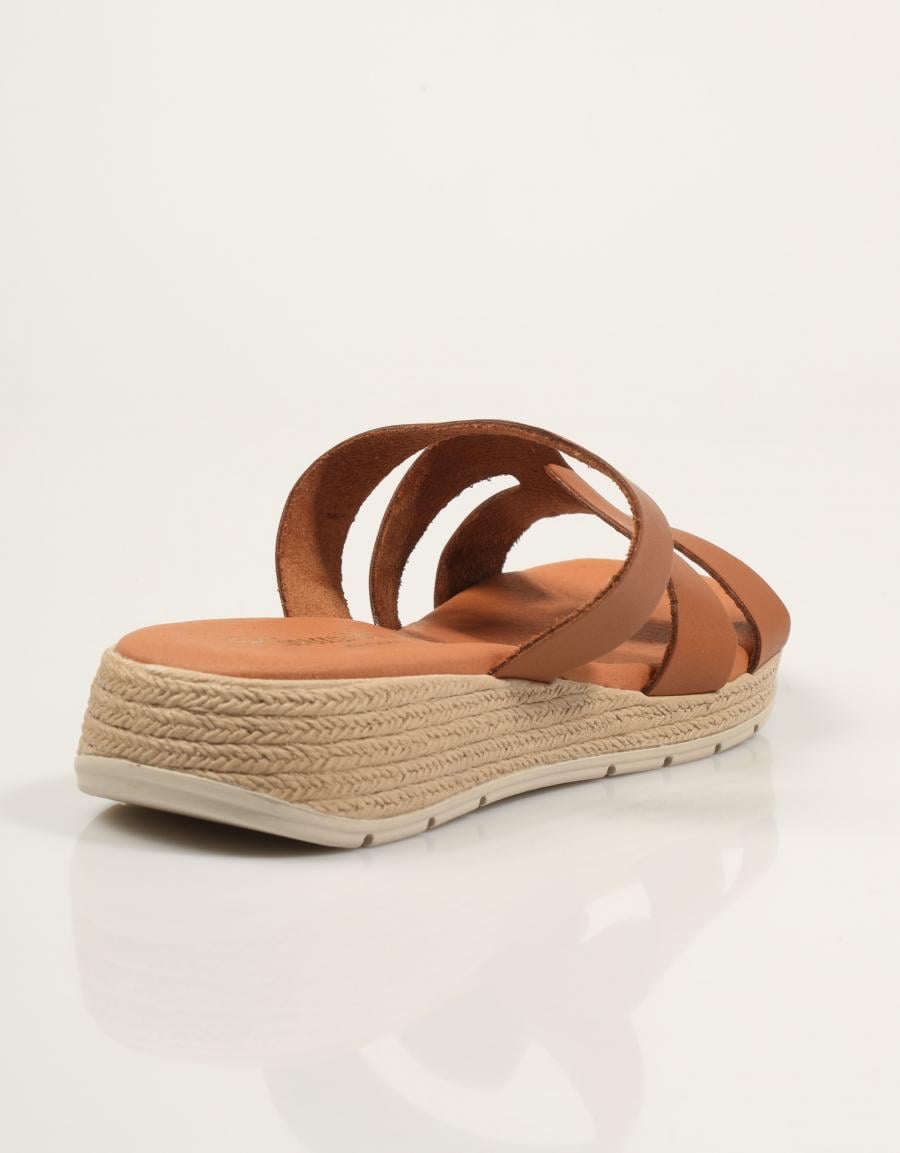 SANDALIAS REBECA HOPE SOLLA CUERO en color Cuero