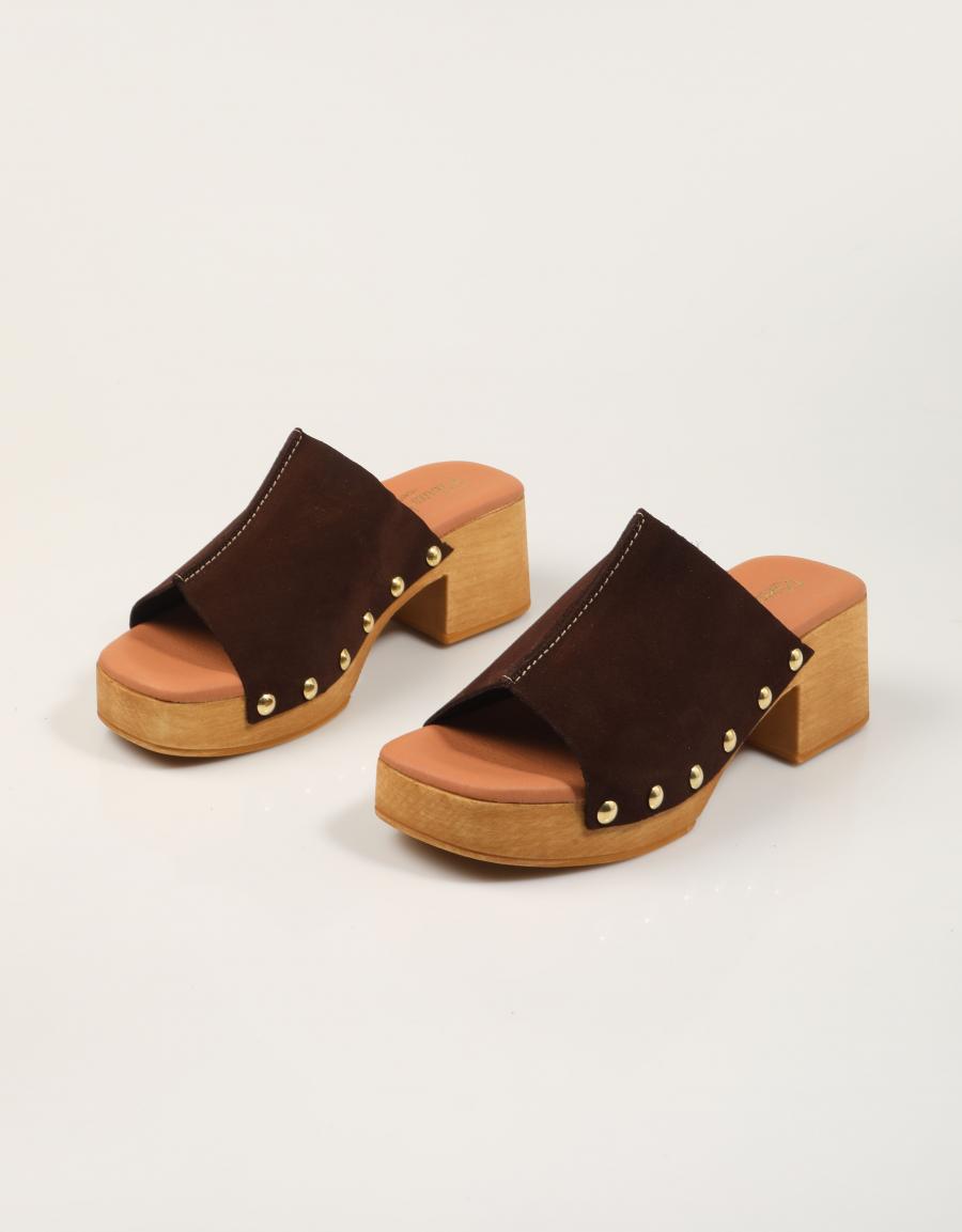 SANDALIAS REBECA HOPE DARIA MARRON en color Marron