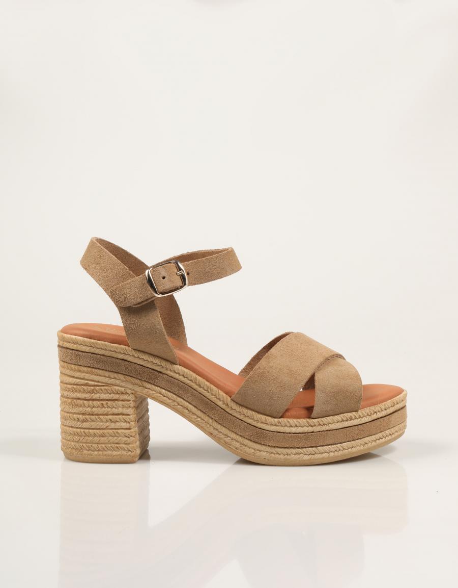 SANDALIAS REBECA HOPE VERAZ MUSHROOM en color Taupe