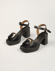 SANDALIAS DONNA 8E5997DM JIL en color Negro
