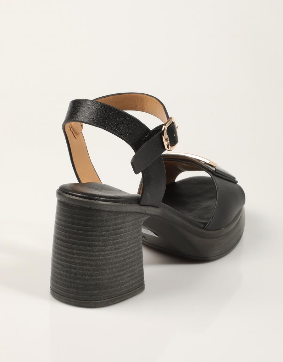 SANDALIAS DONNA 8E5997DM JIL en color Negro