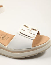 SANDALIAS DONNA 1H5996DM en color Blanco