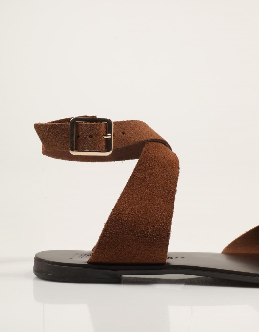 SANDALIAS NICOLAS LAINAS SANDALIA TAN en color Cuero