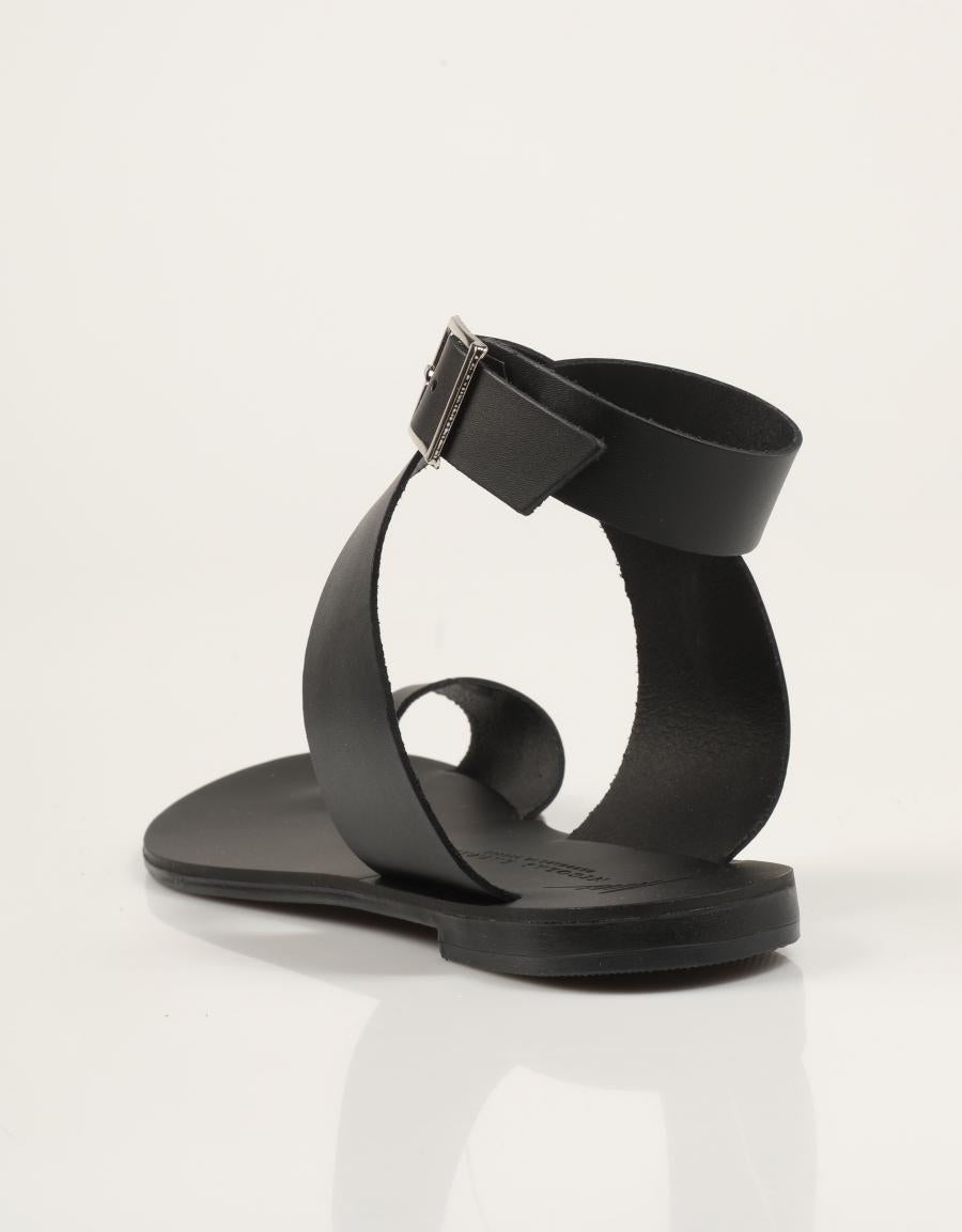 SANDALIAS NICOLAS LAINAS SANDALIA BLACK en color Negro