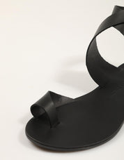 SANDALIAS NICOLAS LAINAS SANDALIA BLACK en color Negro