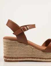 SANDALIAS POPA ARENAL CUERO CB41401 en color Cuero