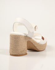 SANDALIAS POPA DAIRA NAPA BLANCO CT47901 en color Blanco
