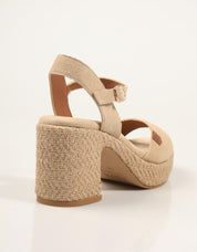SANDALIAS POPA DAIRA SERRAJE BEIG CT48002 en color Taupe