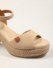 SANDALIAS POPA DAIRA SERRAJE BEIG CT48002 en color Taupe