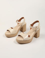 SANDALIAS POPA DAIRA BOREAL ORO CT51101 en color Oro