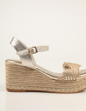 SANDALIAS POPA GARUA YUTE ORO CB48902 en color Oro
