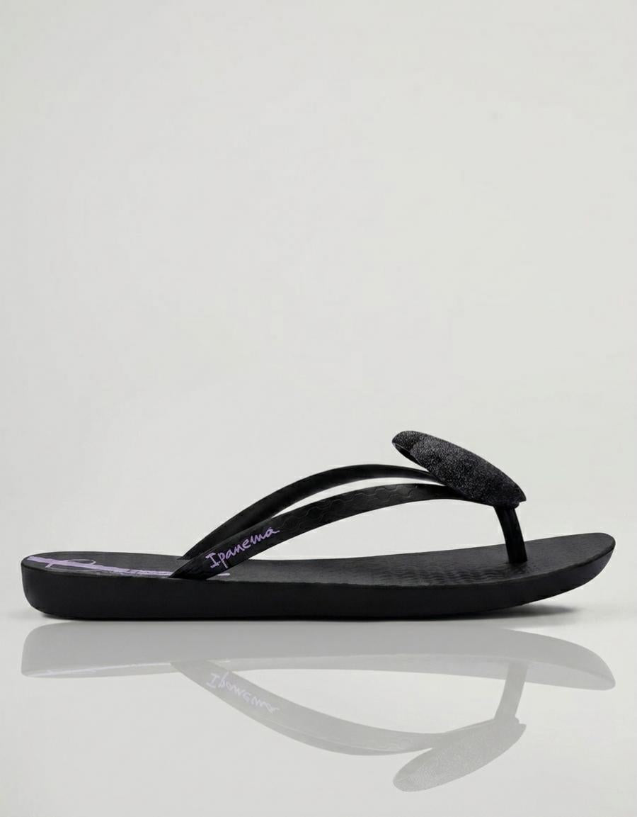 SANDALIAS IPANEMA SANDALIA CORAZON BLACK en color Negro