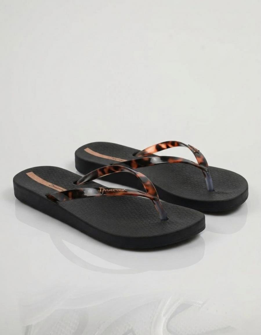 SANDALIAS IPANEMA ESCLAVA LEOPARD BLACK en color Negro