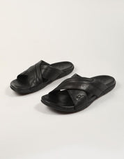 SANDALIAS KANGAROOS PALA PIEL NEGRO en color Negro
