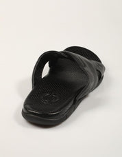 SANDALIAS KANGAROOS PALA PIEL NEGRO en color Negro