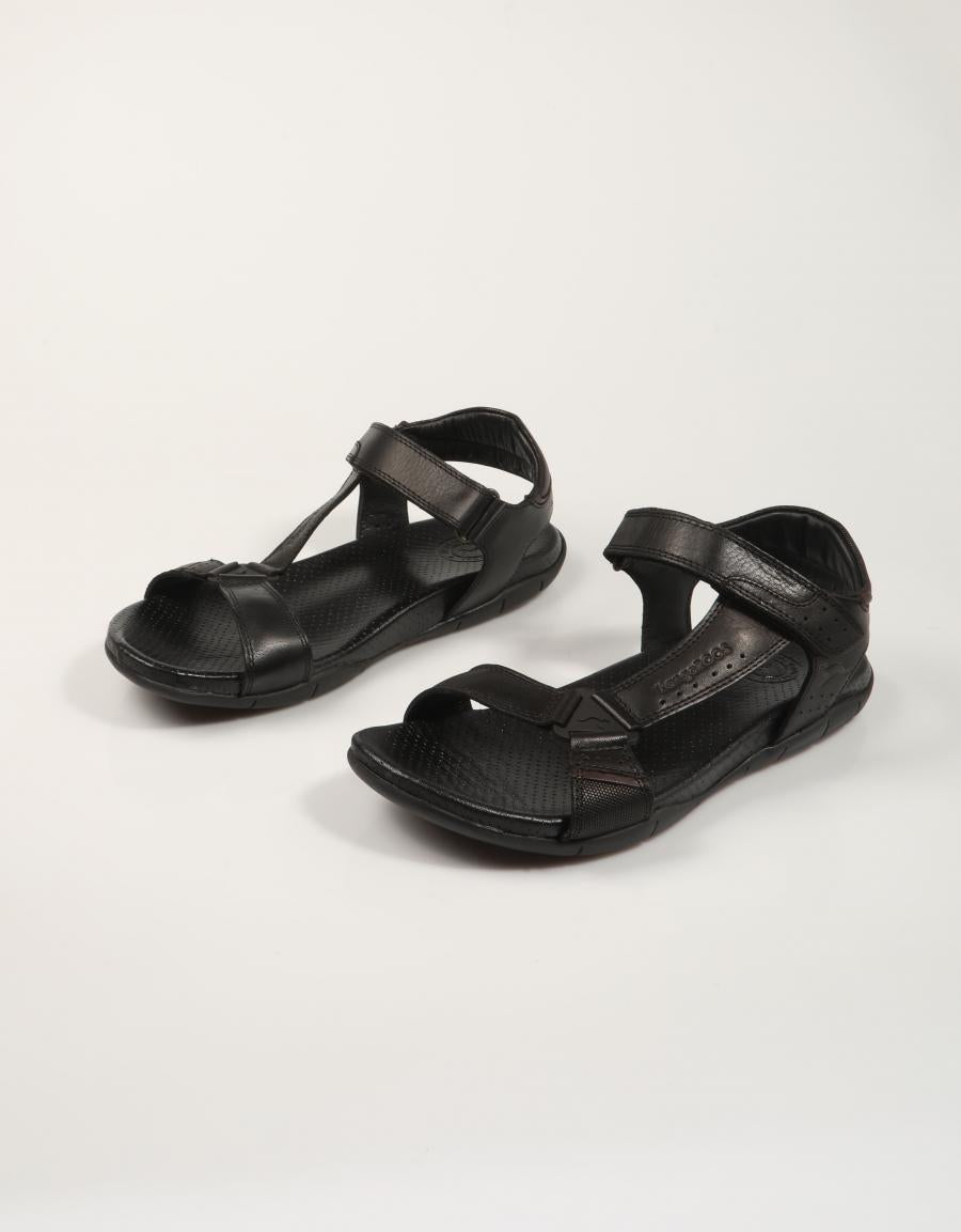 SANDALIAS KANGAROOS SANDALIA NEGRO en color Negro