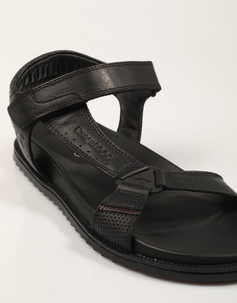 SANDALIAS KANGAROOS SANDALIA NEGRO en color Negro