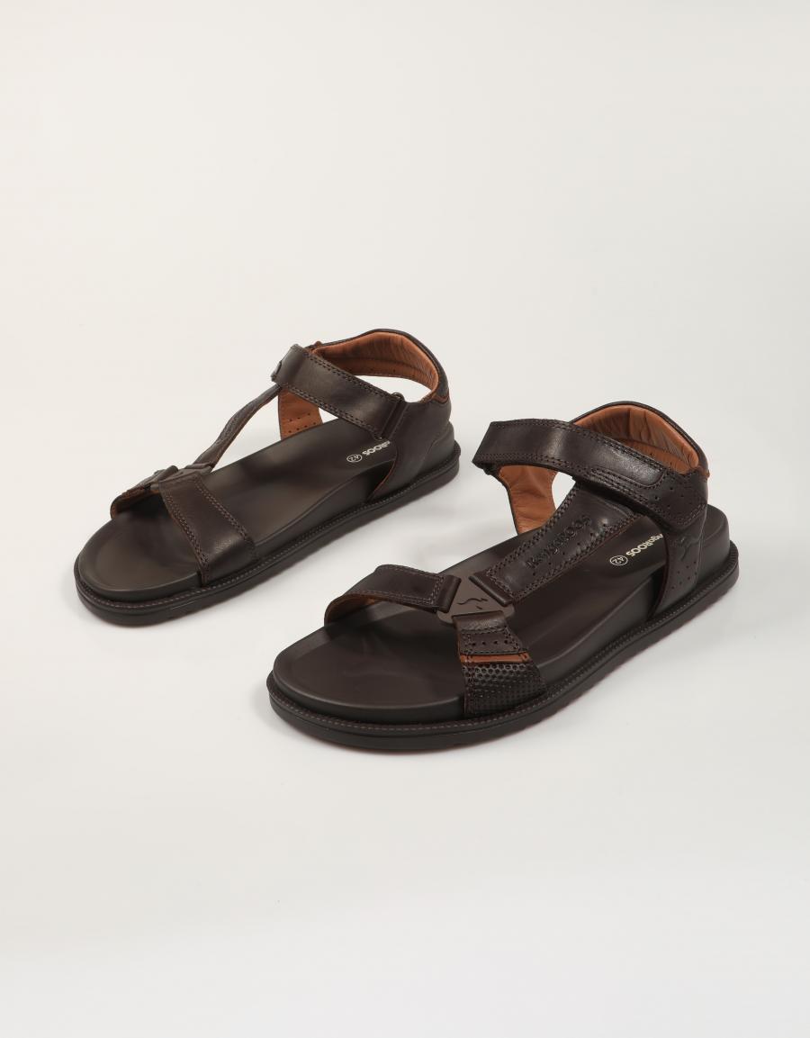 SANDALIAS KANGAROOS SANDALIA MARRON en color Marron