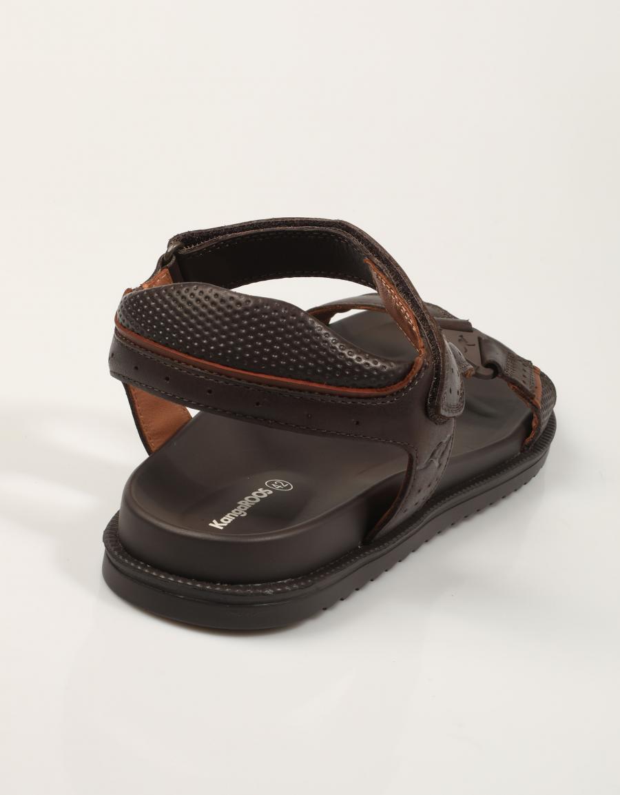 SANDALIAS KANGAROOS SANDALIA MARRON en color Marron