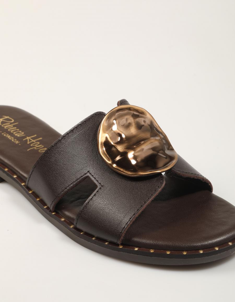 SANDALIAS REBECA HOPE ODEL MAYRA CHOCOLATE en color Marron