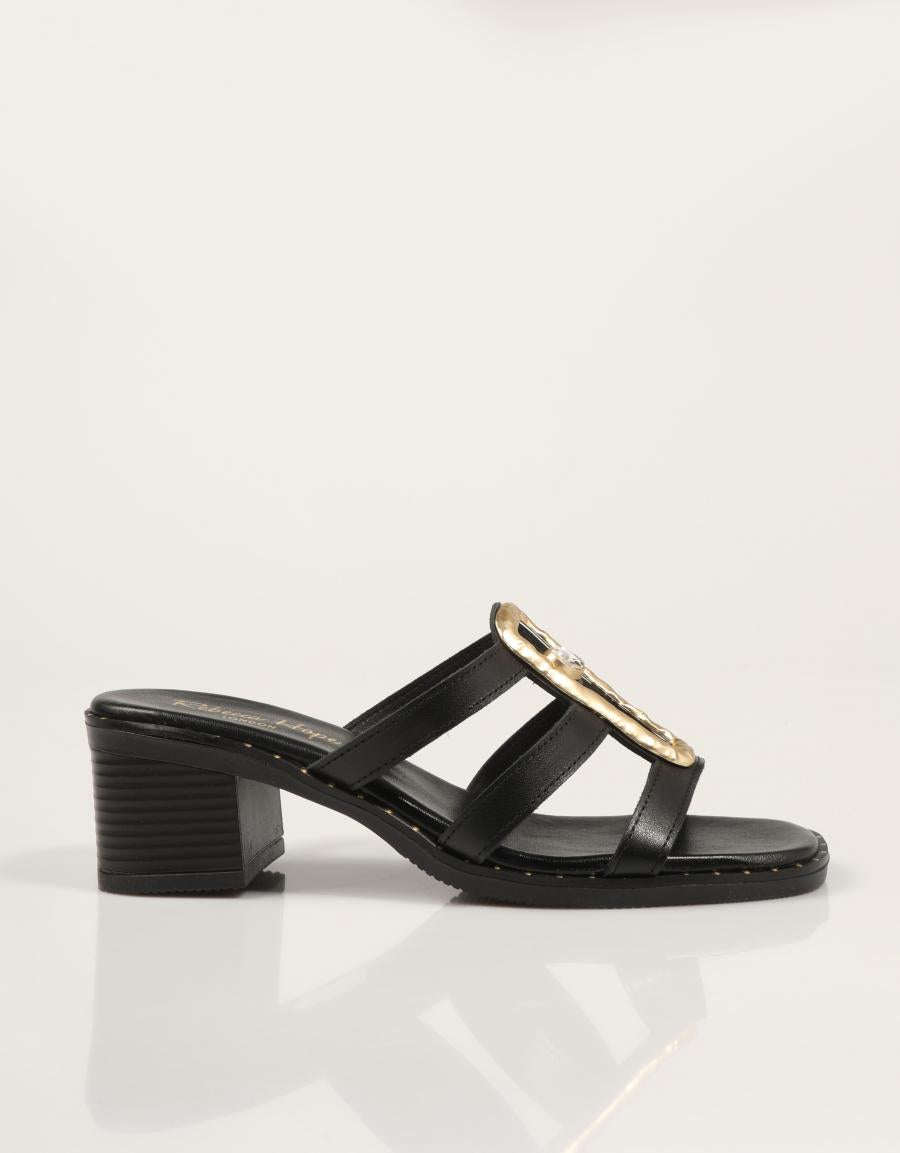 SANDALIAS REBECA HOPE YELI MAYRA NEGRO en color Negro