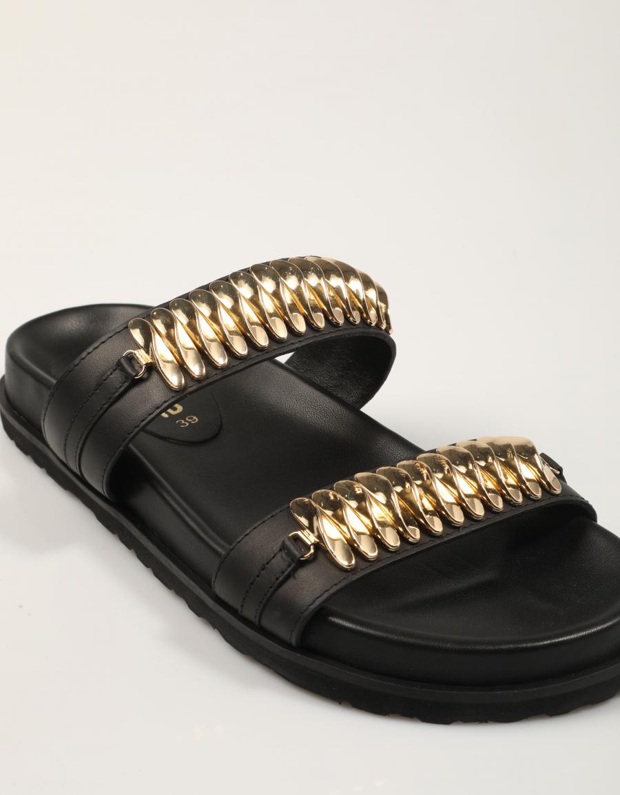 SANDALIAS AN-SE BIO CHAPA BLACK en color Negro