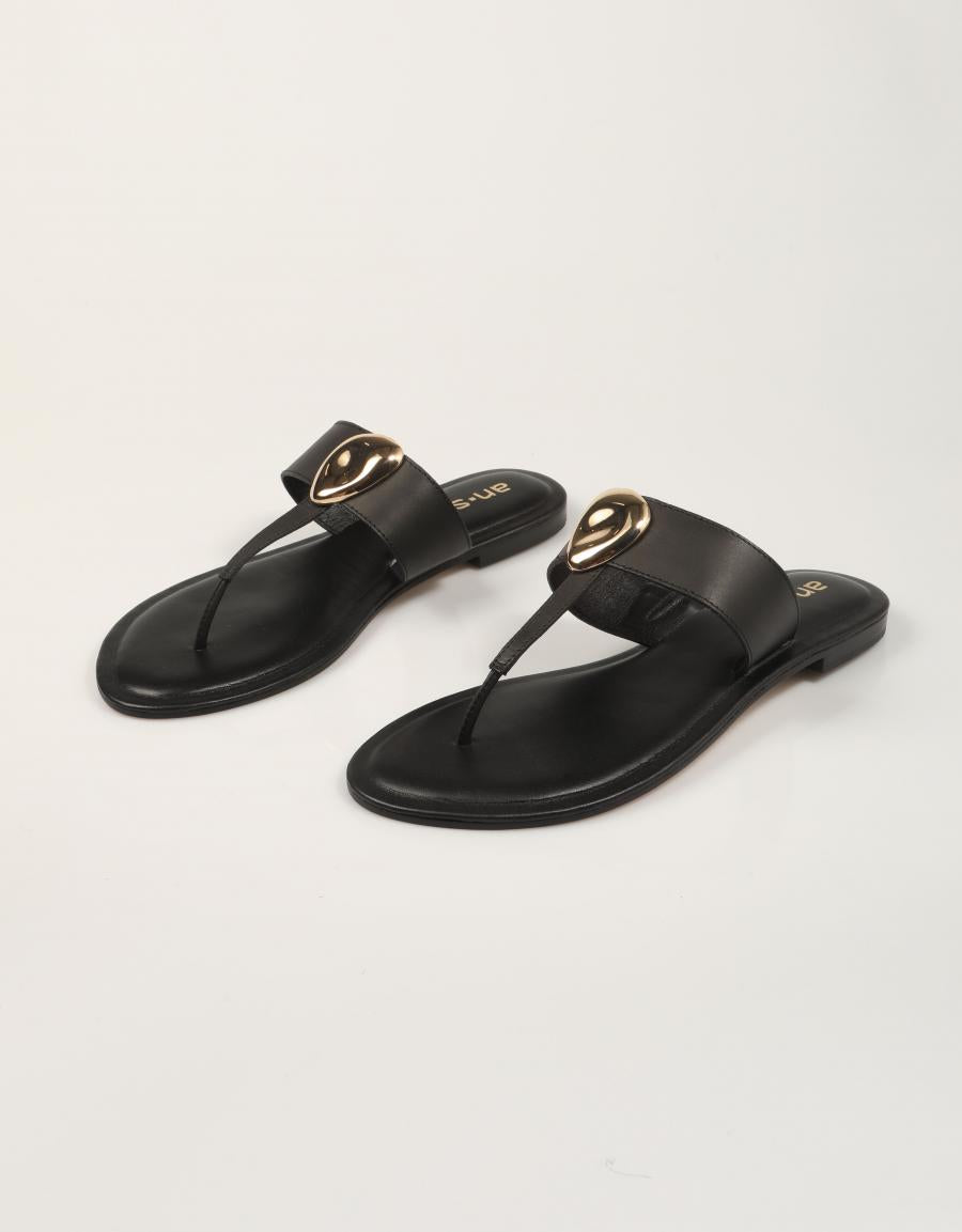 SANDALIAS AN-SE ESCLAVA CHAPA BLACK en color Negro