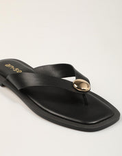 SANDALIAS AN-SE ESCLAVA CHAPA BLACK en color Negro