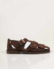 SANDALIAS TOP 3 ROMANA TACHAS SERRAJE MOKA en color Marron