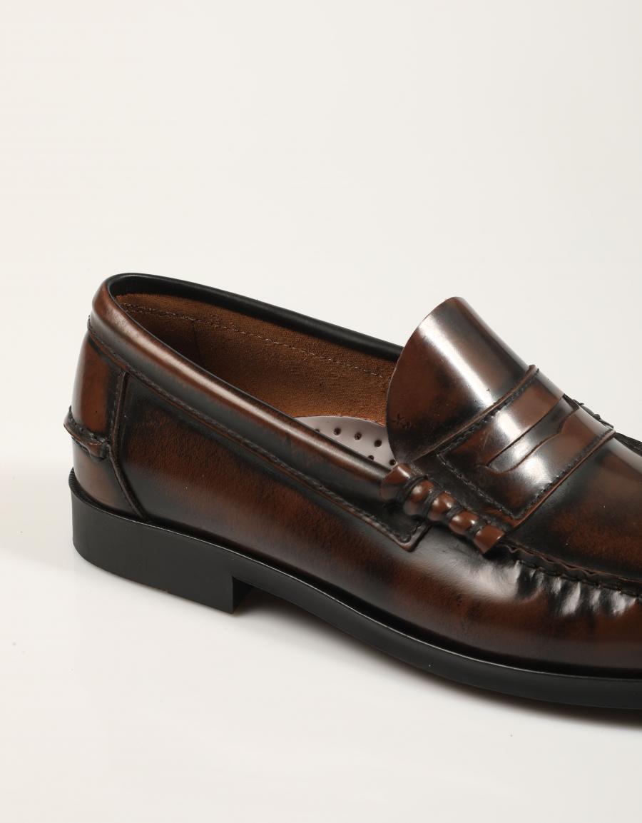 ZAPATOS FREELANCE MOCASIN FLORENTIC MARRON en color Marron