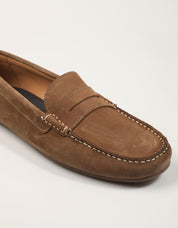 ZAPATOS FREELANCE MOCASIN VISON en color Taupe