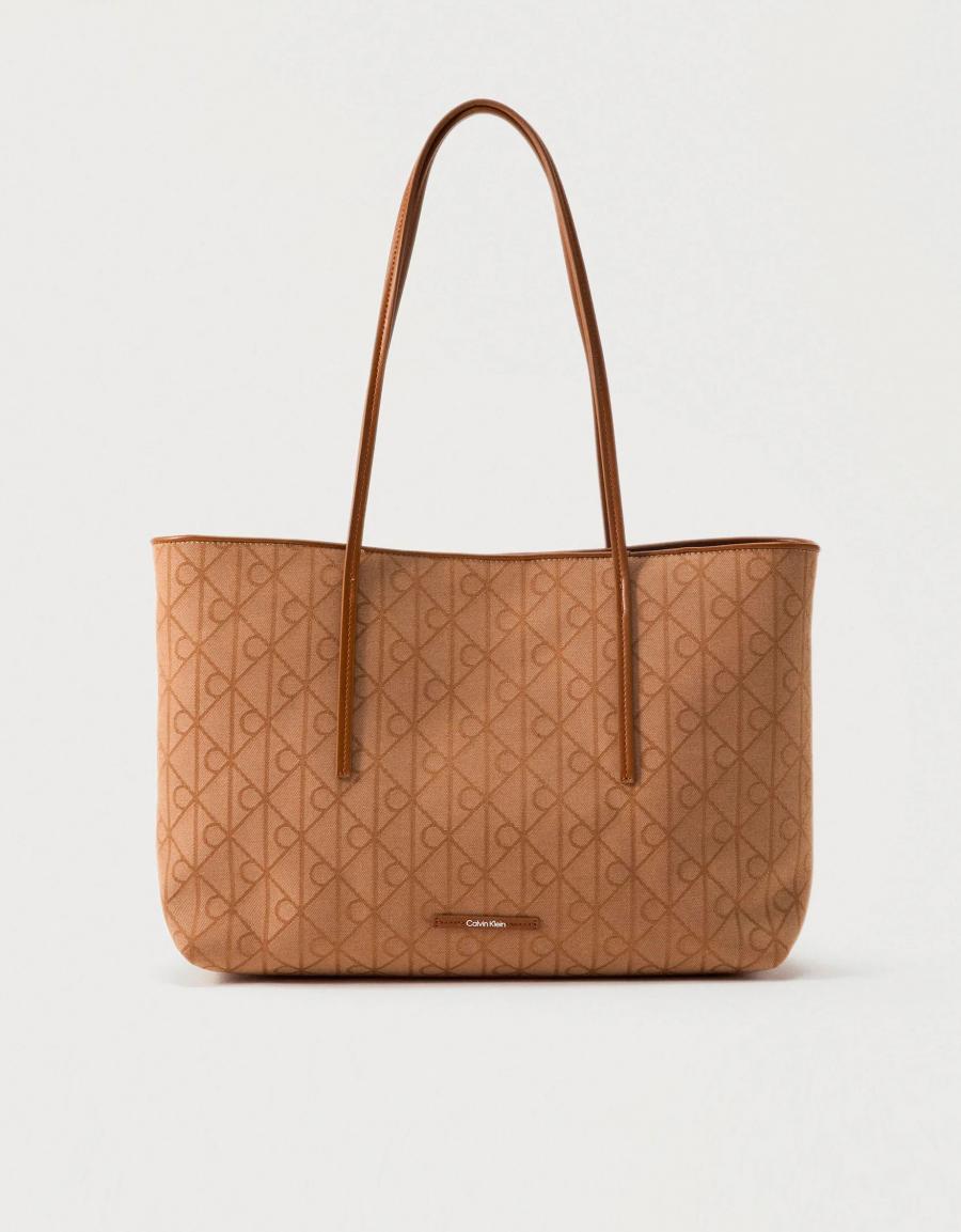BOLSOS CALVIN KLEIN EMBLEM AOP CORNSTALK LV04F3750G en color Beige