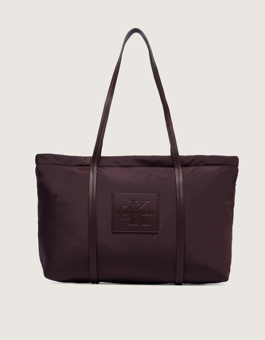 BOLSOS CALVIN KLEIN NYLON MEDIUM TOTE BAP LV04F3869G en color Burdeos