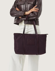 BOLSOS CALVIN KLEIN NYLON MEDIUM TOTE BAP LV04F3869G en color Burdeos