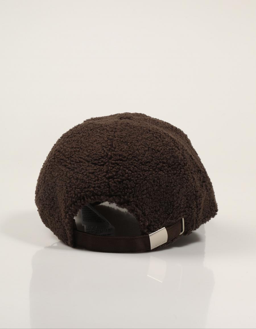 GORRA CALVIN KLEIN ALL OVER SHERPA BAL LV04F5096G en color Marron