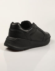 ZAPATILLAS CALVIN KLEIN CITY RUNNER BLACK HM0HM02309 en color Negro