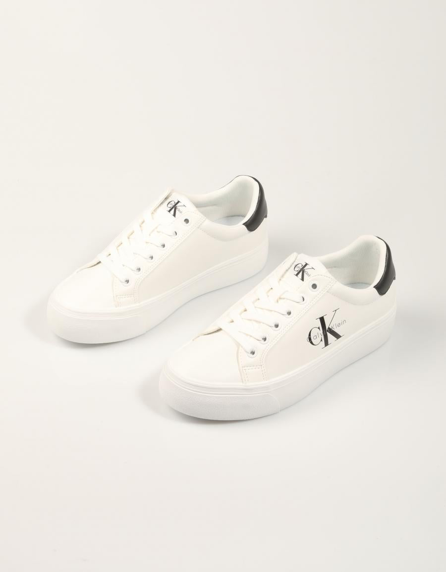 ZAPATILLAS CALVIN KLEIN VULC FLATFORM WHITE HW0HW03159 en color Blanco