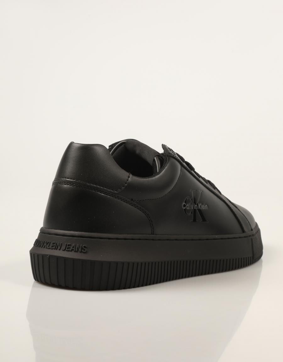ZAPATILLAS CALVIN KLEIN CHUNKY CUP.BLACK YM0YM013170GT en color Negro