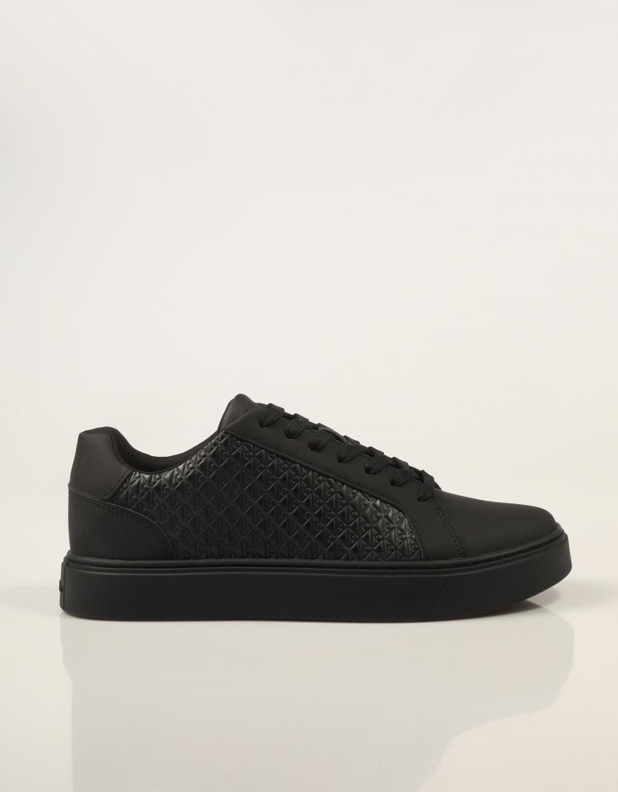 ZAPATILLAS CALVIN KLEIN CUPSOLE BLACK YM0YM01431 en color Negro