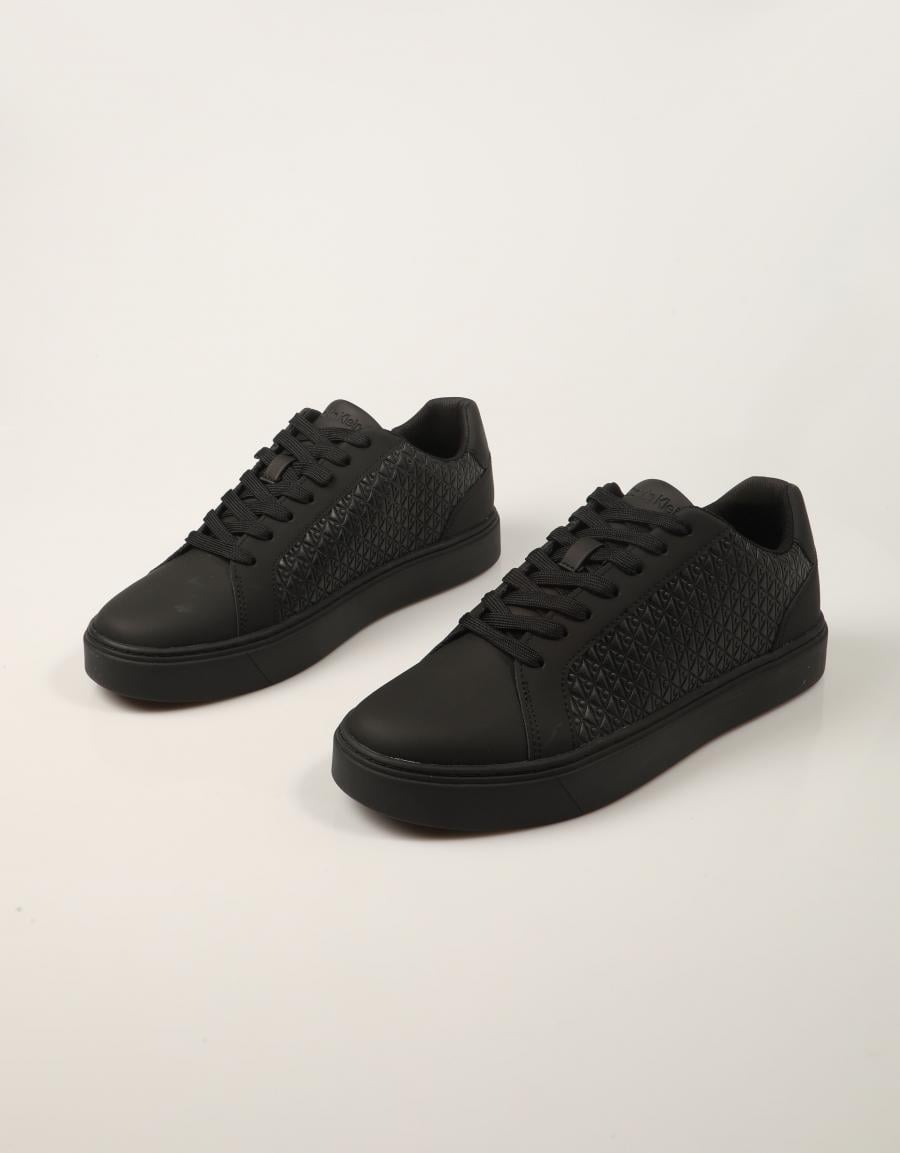 ZAPATILLAS CALVIN KLEIN CUPSOLE BLACK YM0YM01431 en color Negro