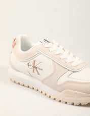 ZAPATILLAS CALVIN KLEIN TOOTHY RUNNER WHITE YW0YW02052 en color Blanco