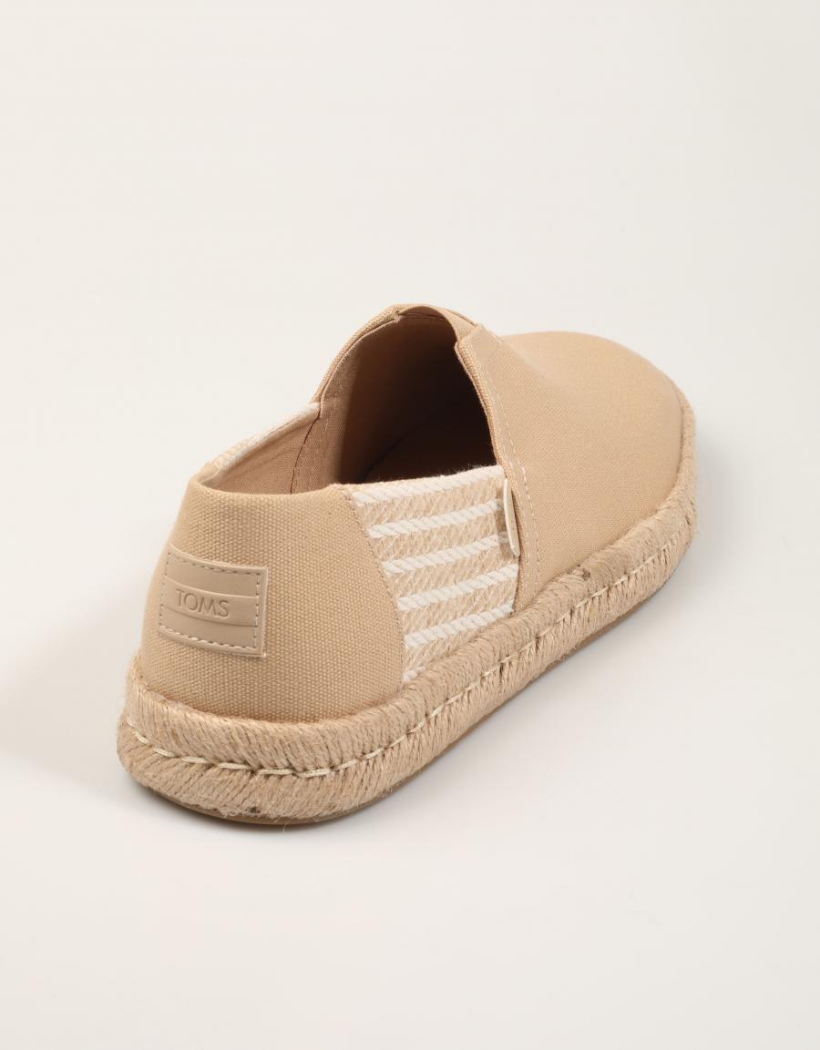 ESPARDEÑAS TOMS ALPARGATA ROPE BEIGE 10023184 en color Beige