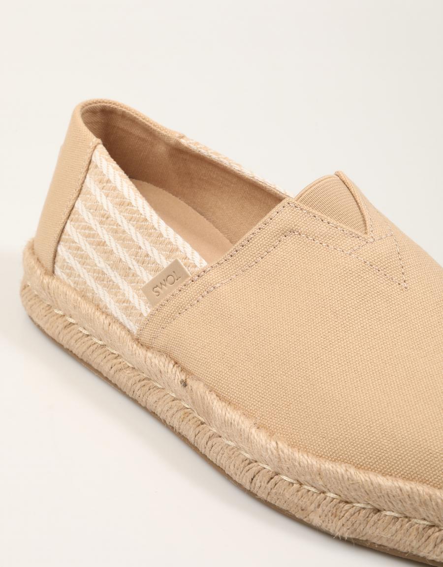 ESPARDEÑAS TOMS ALPARGATA ROPE BEIGE 10023184 en color Beige